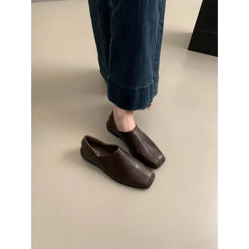 Retro Square Head Flat Leather Shoes Women's Casual Slip-On Soft Leather Flats Korean Sle Autumn Winter Low Heel Loafers