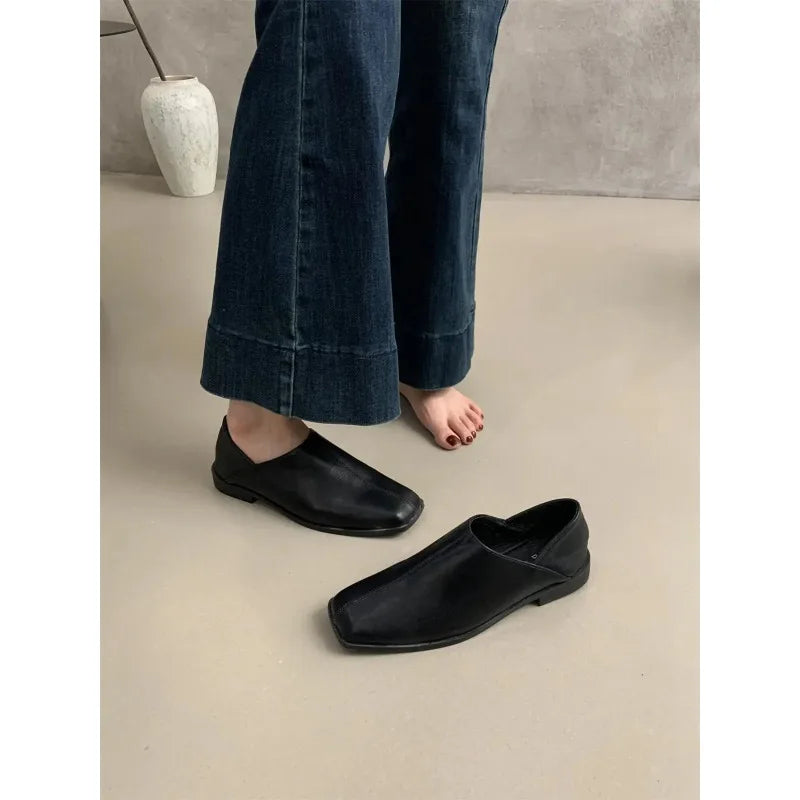 Retro Square Head Flat Leather Shoes Women's Casual Slip-On Soft Leather Flats Korean Sle Autumn Winter Low Heel Loafers