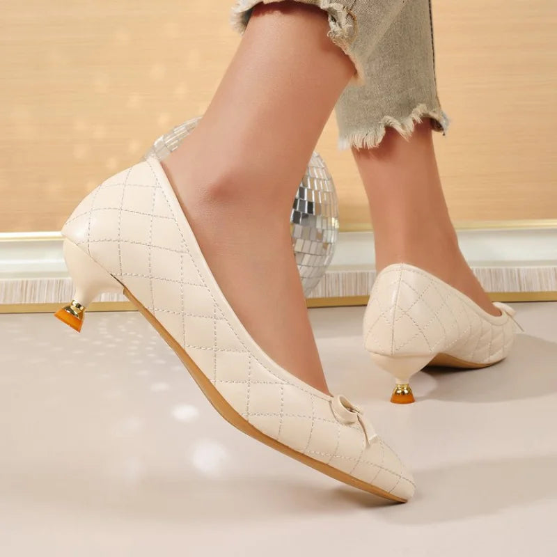 Vintage Women's Pointed Toe Bow Kitten Heels Pumps, Quilted Stiletto Heels for Office & Daily, Sexy Work Shoes Plus Size Leather