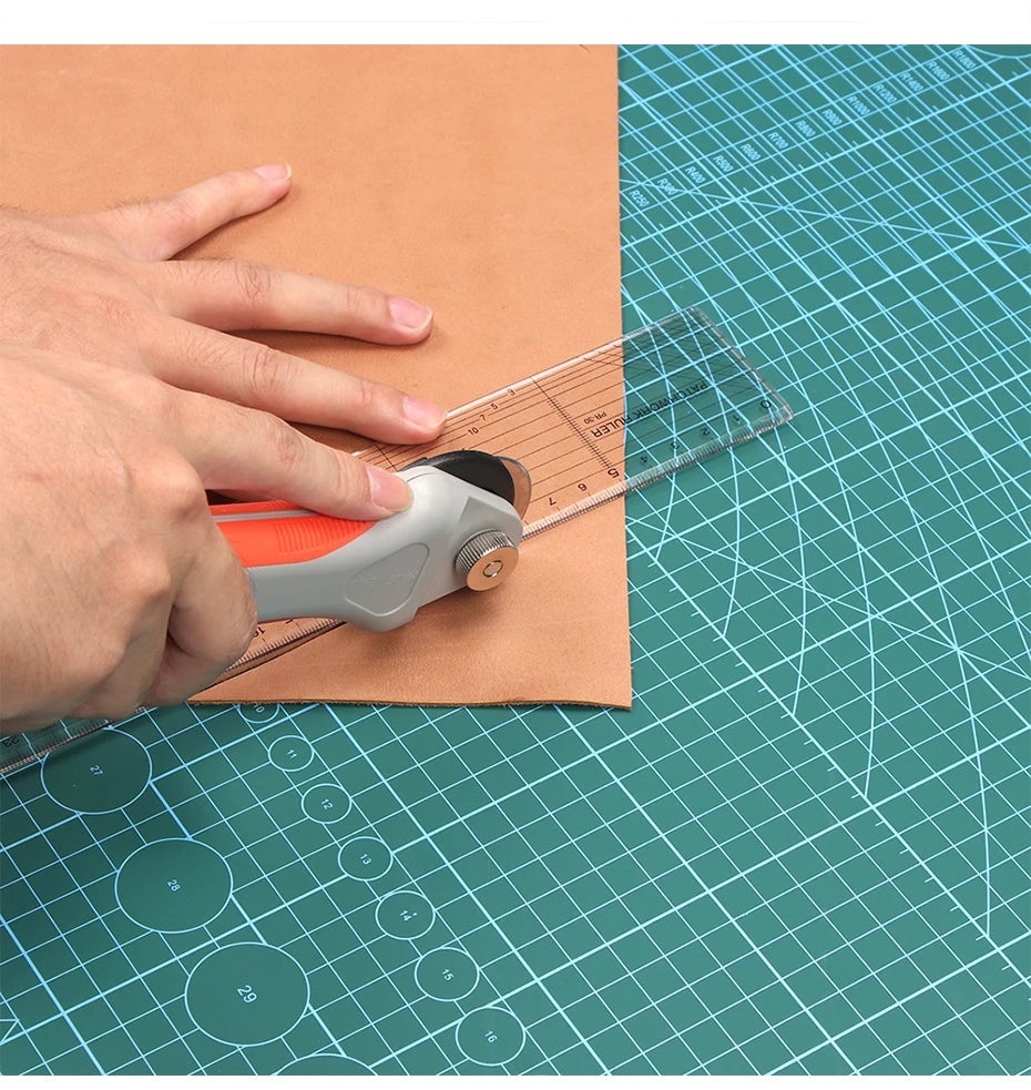 QJHA1 Double-Sided Self-Healing PVC Cutting Mat for DIY LeatherCraft Board, Large Desktop Protective Mat 90x60cm Fathers Day Gif