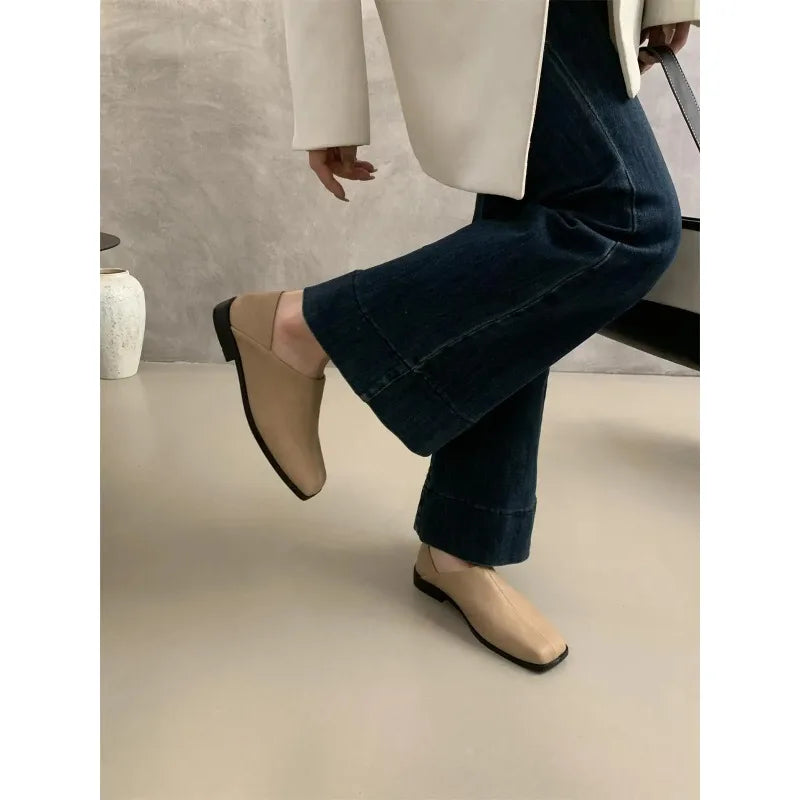 Retro Square Head Flat Leather Shoes Women's Casual Slip-On Soft Leather Flats Korean Sle Autumn Winter Low Heel Loafers