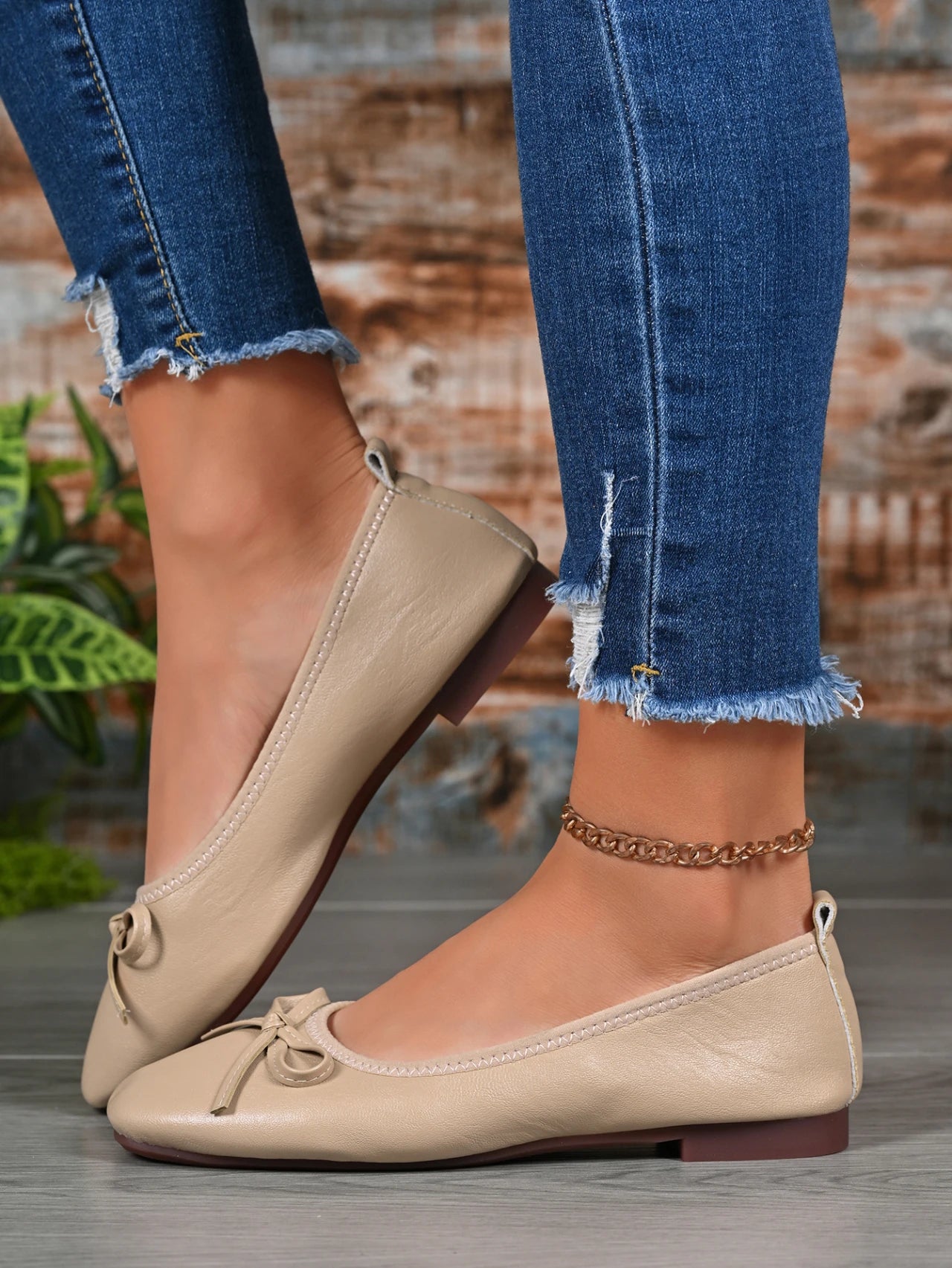 2026 Spring New Bowknot Soft Sole Flats, Small Square Toe Shallow Comfortable Egg Roll Shoes, Versatile Commuter Flat Shoes