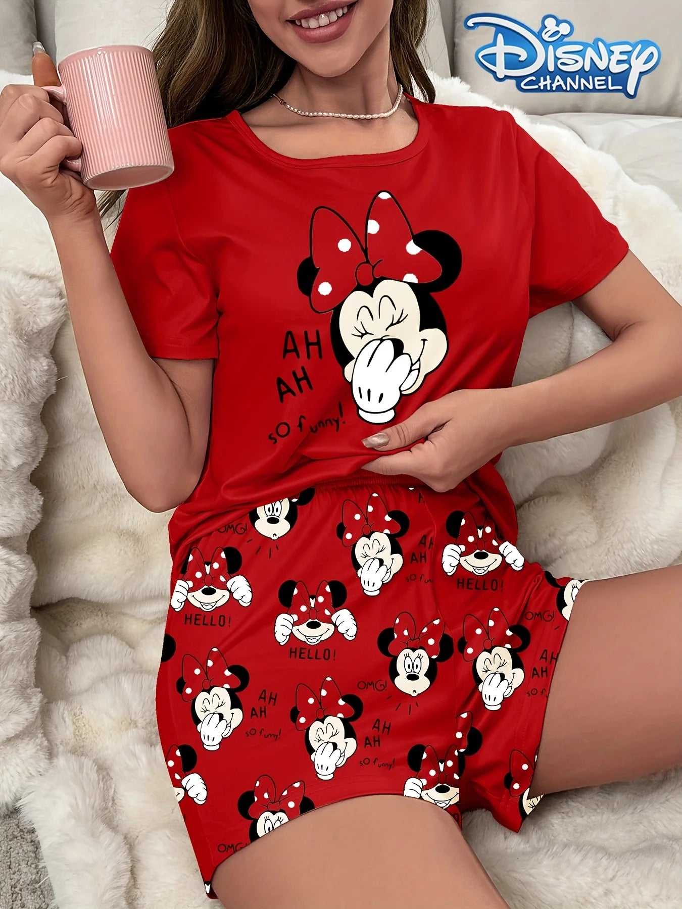 Women's pajama set with cute Disney Minnie prints, short-sleeved top and shorts, comfortable for home or outdoor wear