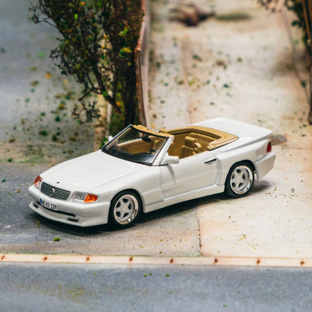 TW In Stock 1:64 Mercedes Benz SL 500 Koenig Specials White Diecast Car Model Collection Toys Tarmac Works